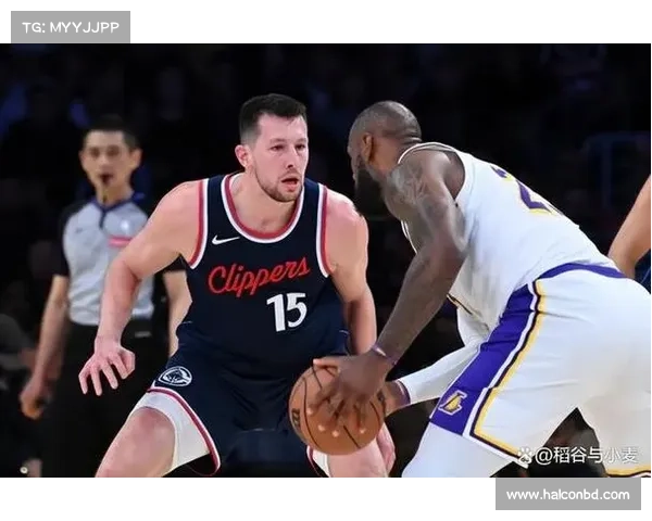 4月5日NBA常规赛中,洛杉矶快船以114-91大胜达拉斯独行侠 4月5日NBA常规赛中,洛杉矶快船以114-91大胜达拉斯独行侠