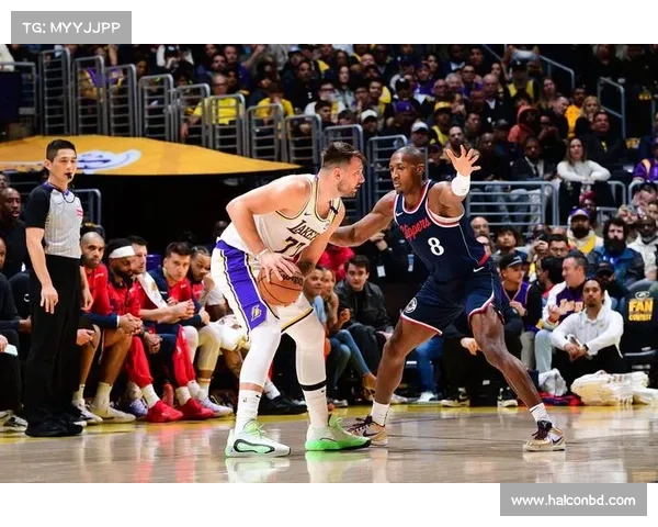 丁威迪亲述:东契奇与浓眉谁是NBA终极核心?数据拆解颠覆认知 丁威迪亲述:东契奇与浓眉谁是NBA终极核心?数据拆解颠覆认知